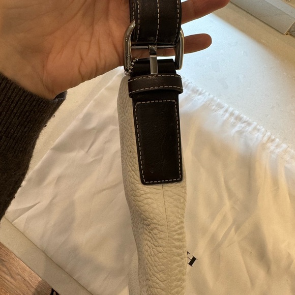 Coach purse - Picture 5 of 8